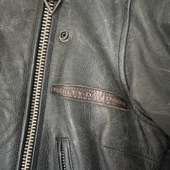 Harley-Davidson Black Leather Jacket - Picture 4 of 10